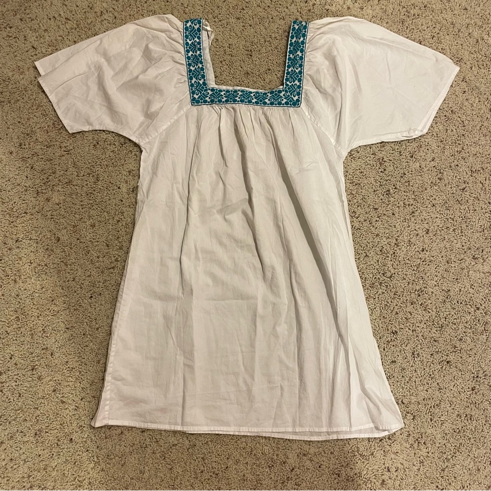 Excellent condition vintage Gap size S white tunic dress
